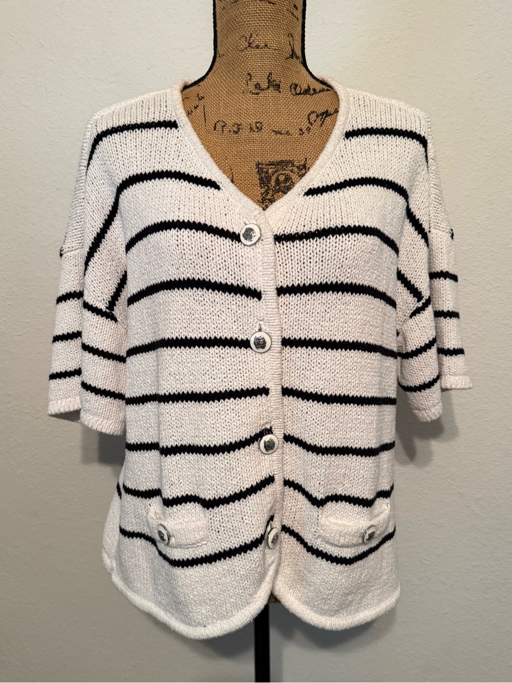 Talbots ivory and black button up short sleeve cardigan XL petite